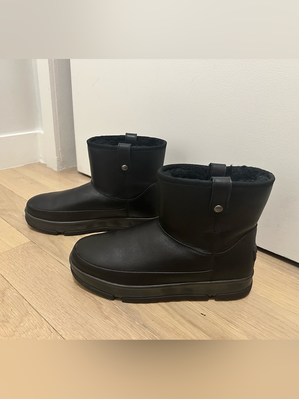 UGG Classic Weather Mini Waterproof Leather Boot, Black - Women's 10 NEW